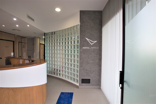 Dental L'Ametlla S L en L'Ametlla del Vallès, Barcelona