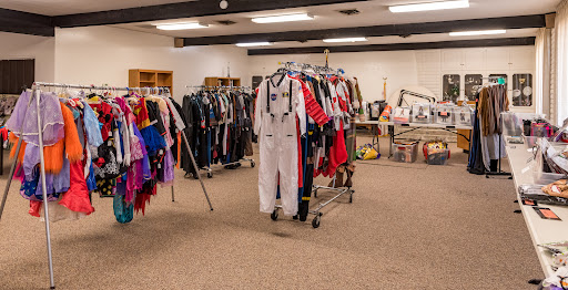 Thrift Store «Assistance League-Garden Grove», reviews and photos, 10932 Trask Ave, Garden Grove, CA 92843, USA