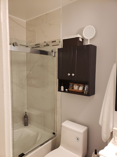 Kitchen Remodeler «TradeMark Construction LLC & Kitchen and Bath Showroom», reviews and photos, 6806 Eastern Ave, Baltimore, MD 21224, USA