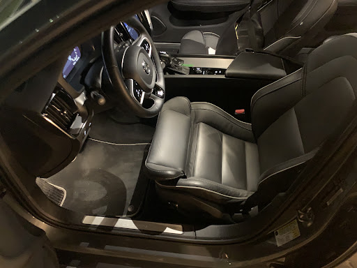 Car Dealer «Volvo of Tampa», reviews and photos, 6008 N Dale Mabry Hwy, Tampa, FL 33614, USA