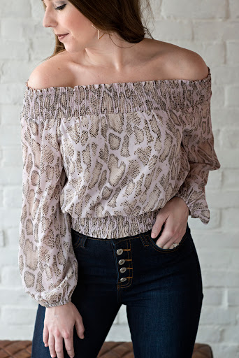 Interior Designer «Holland House Interiors», reviews and photos, 109 N Central Ave, Orange City, IA 51041, USA