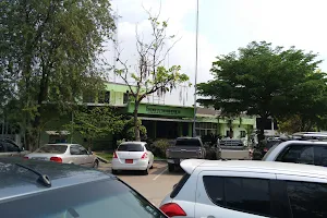 Khlong Luang Hospital image
