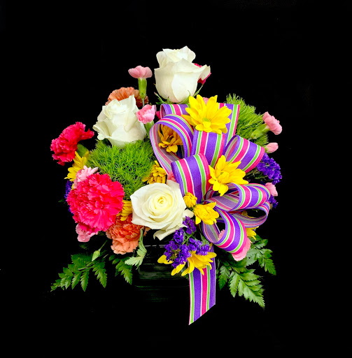 Florist «The Enchanted Florist», reviews and photos, 109 Public Sq, Lagrange, OH 44050, USA