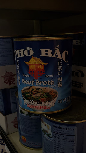 Asian Grocery Store «Hong Phat Food Center», reviews and photos, 101 SE 82nd Ave, Portland, OR 97216, USA