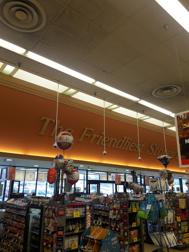 Grocery Store «Schnucks», reviews and photos, 2811 Homer Adams Pkwy, Alton, IL 62002, USA