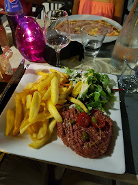 Steak tartare du Restaurant méditerranéen Le Néapolis à Mandelieu-la-Napoule - n°6