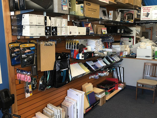 Mailing Service «Postal Plus», reviews and photos, 478 Elden St, Herndon, VA 20170, USA