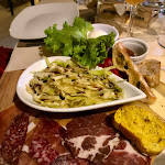 Photo n°1 de l'avis de Marf.r fait le 28/05/2022 à 21:35 sur le  Il Pozzo dei Desideri à Civita di Bagnoregio