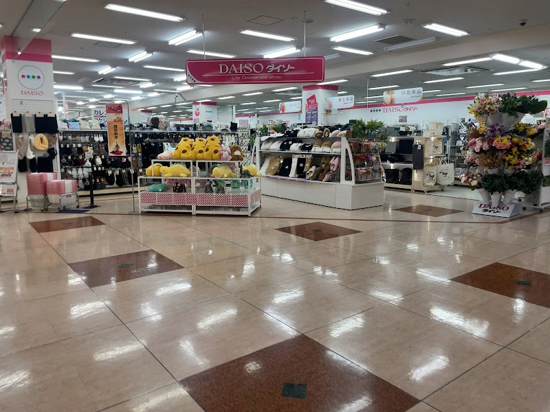 ダイソーアピタ松阪三雲店