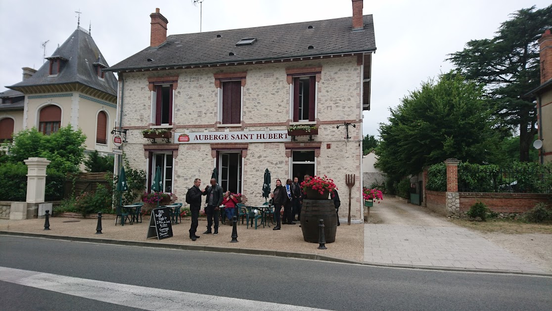 Auberge Le Saint Hubert à Ligny-le-Ribault (Loiret 45)