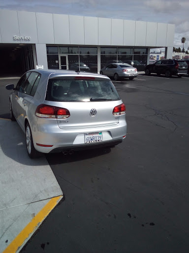Car Dealer «Niello Volvo of Sacramento», reviews and photos, 4609 Madison Ave, Sacramento, CA 95841, USA