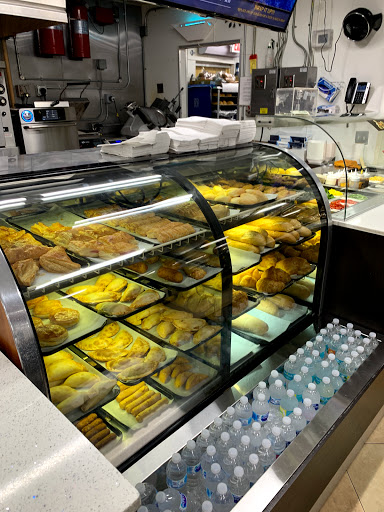 Convenience Store «Downstairs», reviews and photos, 5665 NW 36th St, Miami Springs, FL 33166, USA