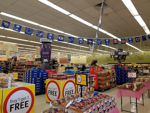 Grocery Store «Winn-Dixie», reviews and photos, 9864 Stringfellow Rd, St James City, FL 33956, USA