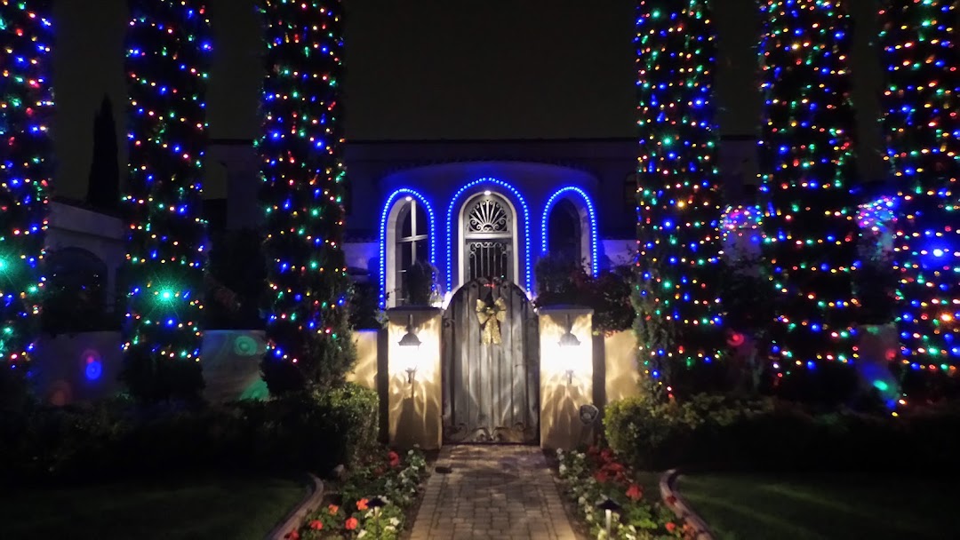 Holiday Helpers, LLC