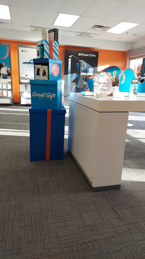 Cell Phone Store «AT&T Authorized Retailer», reviews and photos, 3324 Promenade Ave #104, Eagan, MN 55121, USA