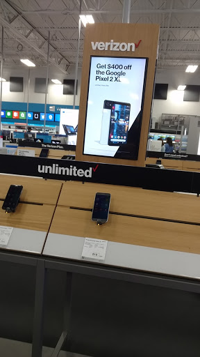 Electronics Store «Best Buy», reviews and photos, 1100-1300 N Galleria Dr, Middletown, NY 10941, USA