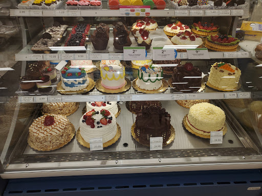 Supermarket «Publix Super Market at Dames Pointe», reviews and photos, 7117 Merrill Rd, Jacksonville, FL 32277, USA