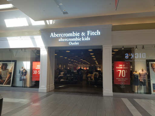 Abercrombie & Fitch, 560 Great Mall Dr, Milpitas, CA 95035, USA, 