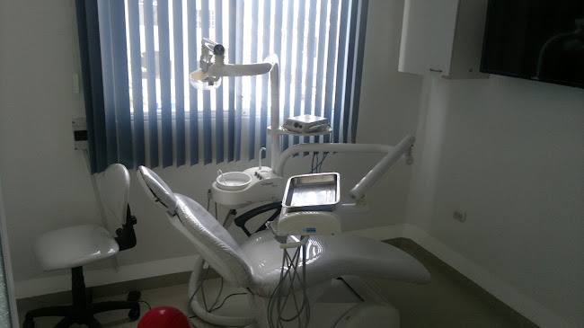 Odontología Integral RENOVACIÓN - Machala