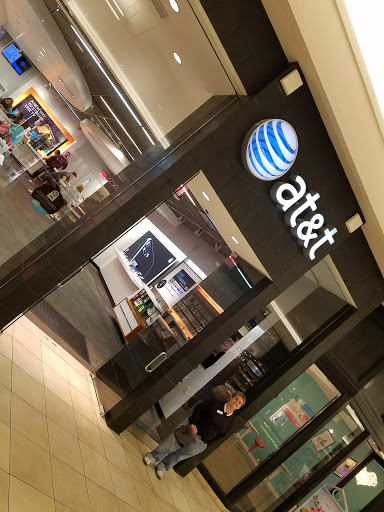 Shopping Mall «Huntington Mall Shopping Center», reviews and photos, 500 Mall Rd, Barboursville, WV 25504, USA