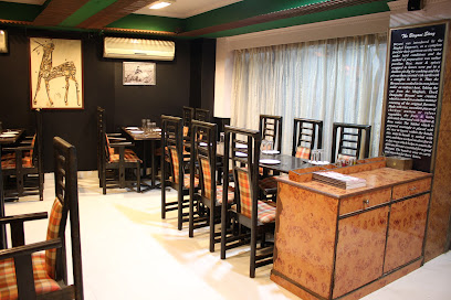DeeZ Biryani | Kebab | Curry - Restaurant & Bar - Filmy Cafe & Bar, 31 Pachkuyian Road 1st Floor Pahar Ganj, Block H, Connaught Place, New Delhi, Delhi 110001, India