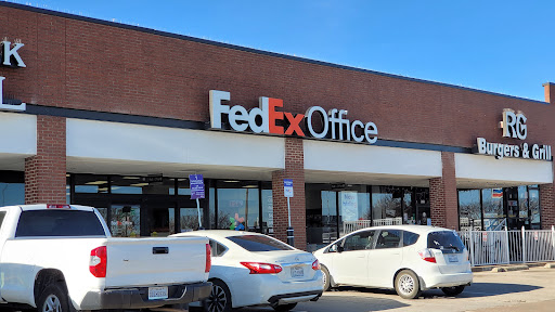 FedEx Office Print & Ship Center, 2430 S Interstate 35 E #176, Denton, TX 76205, USA, 