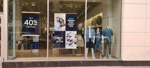 Clothing Store «Gap», reviews and photos, 1225 Pacific Ave, Santa Cruz, CA 95060, USA