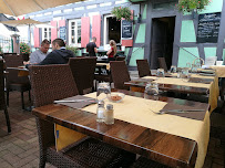 Atmosphère du Restaurant français Auberge du Cerf à Illkirch-Graffenstaden - n°12