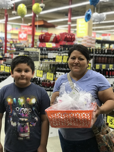 Grocery Store «Grocery Outlet Bargain Market», reviews and photos, 2001 W Whittier Blvd, La Habra, CA 90631, USA