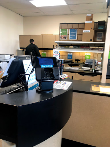 Shipping and Mailing Service «The UPS Store», reviews and photos, 3334 W Main St, Norman, OK 73072, USA