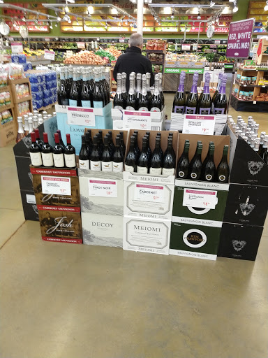 Grocery Store «Fresh Thyme Farmers Market- 86th Indianapolis IN», reviews and photos, 2342 W 86th St, Indianapolis, IN 46260, USA