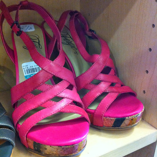 Thrift Store «Goodwill», reviews and photos, 711 Santa Cruz Ave, Menlo Park, CA 94025, USA