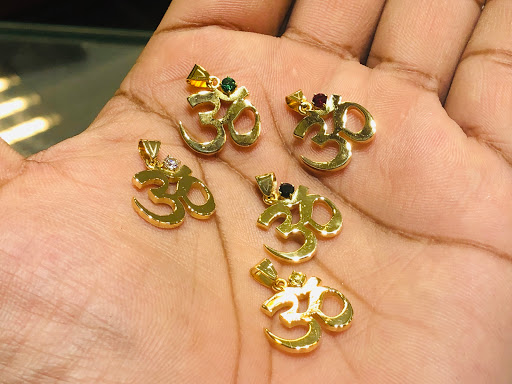 Omesh Jewellery Designs