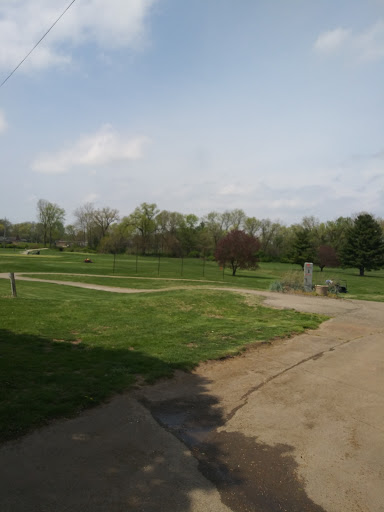 Golf Course «Greenbelt Golf», reviews and photos, 1000 N Gladstone Ave, Columbus, IN 47201, USA