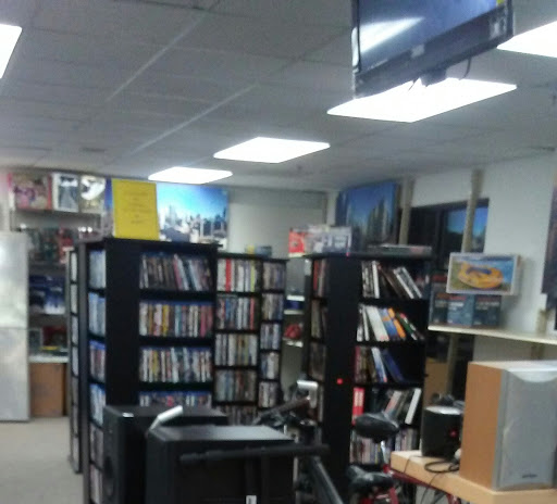 Jewelry Store «Jewelry & Electronics Exchange (JEX)», reviews and photos, 1217 Sheridan Rd, Winthrop Harbor, IL 60096, USA