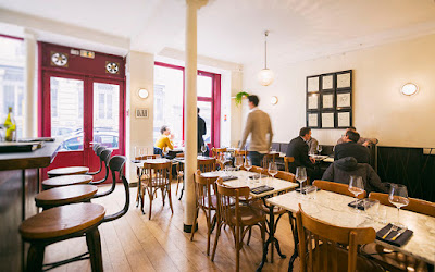 Vantre à Paris