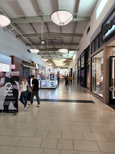 Shopping Mall «Fashion Fair», reviews and photos, 645 E Shaw Ave, Fresno, CA 93710, USA