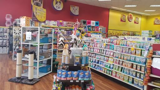 Pet Supply Store «Pet Supermarket», reviews and photos, 6701 E Independence Blvd, Charlotte, NC 28212, USA