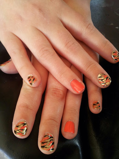 Nail Salon «native nails salon», reviews and photos, 209 S Main St, Ishpeming, MI 49849, USA