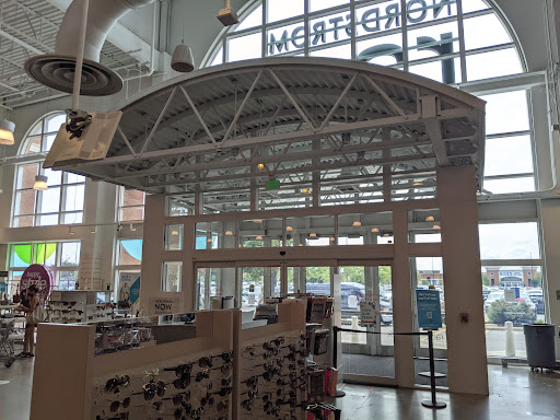 Department Store «Nordstrom Rack Easton Market», reviews and photos, 3736 Easton Market, Columbus, OH 43219, USA