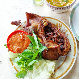 Warung Barokha Surabaya Pak Kumis
