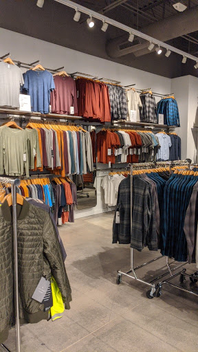 Sportswear Store «lululemon», reviews and photos, 8200 Vineland Ave #1035, Orlando, FL 32821, USA