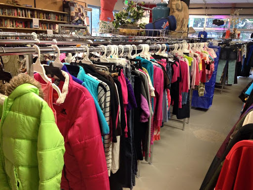 Thrift Store «Helping Hands Thrift Store Bothell», reviews and photos, 19213 Bothell Everett Hwy, Bothell, WA 98012, USA