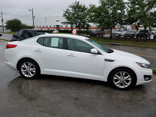 Used Car Dealer «Car-Mart of Bowling Green», reviews and photos, 1930 Russellville Rd, Bowling Green, KY 42101, USA