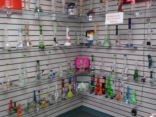 Cigar Shop «Eazy A Smoke Shop», reviews and photos, 5507 Main St, Springfield, OR 97478, USA