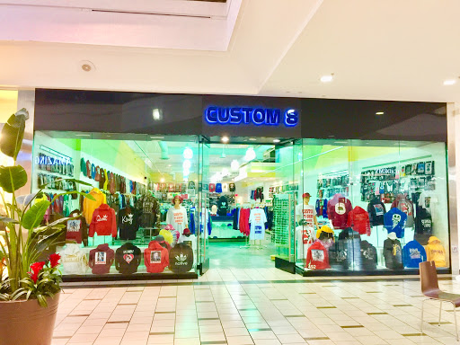 Custom t-shirt store West Covina