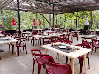 Atmosphère du Restaurant Le Bistrot Ardéchois à Vallon-Pont-d'Arc - n°2