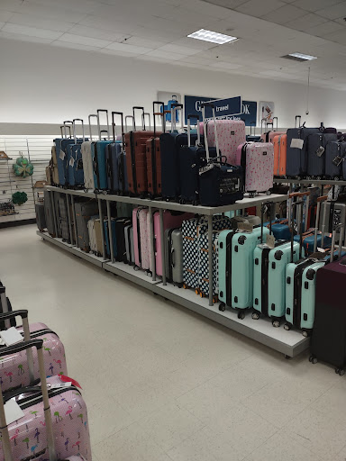 Department Store «Marshalls», reviews and photos, 425 Ernest W Barrett Pkwy NW, Kennesaw, GA 30144, USA