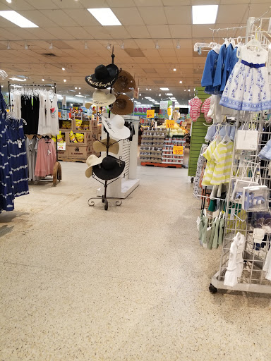 Grocery Store «Horrocks Market», reviews and photos, 4455 Breton Rd SE, Kentwood, MI 49508, USA