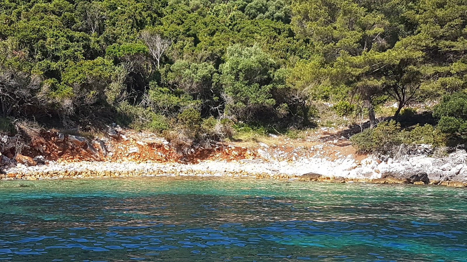 Photo of Korita bay with turquoise pure water surface